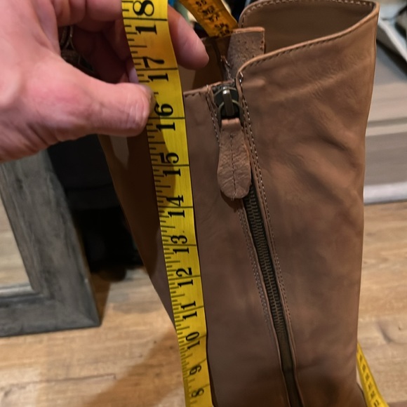 Sz 6.5 Diba True Knee High Brown Suede Boots. Rikki Jo. - Picture 10 of 11